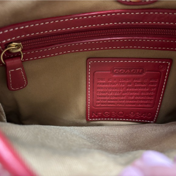 Rare Vintage Y2K Coach Legacy Saddle Bag 9340 Cherry Red - Picture 2 of 7